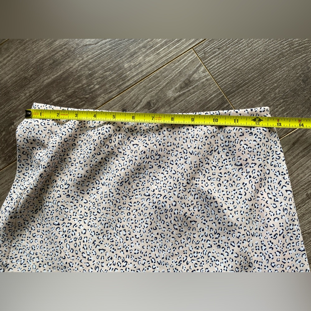 Olive Tree A line midi skirt pale pink cheetah print w/ side zipper - Picture 5 of 7